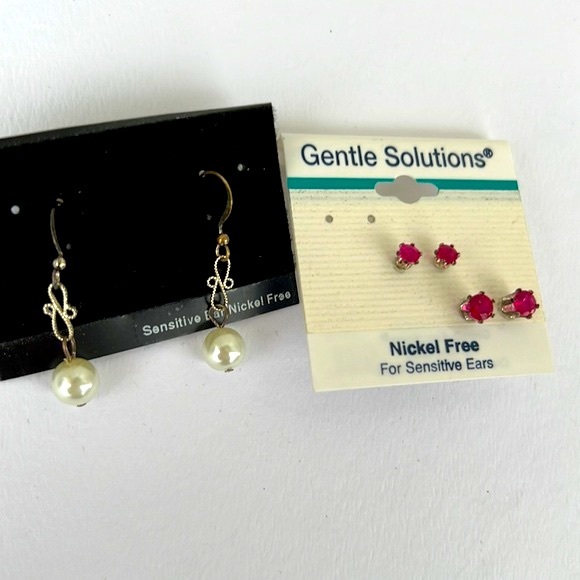 🌻 Bundle of White and Red Vintage Earrings sensitive ears - Picture 1 of 4